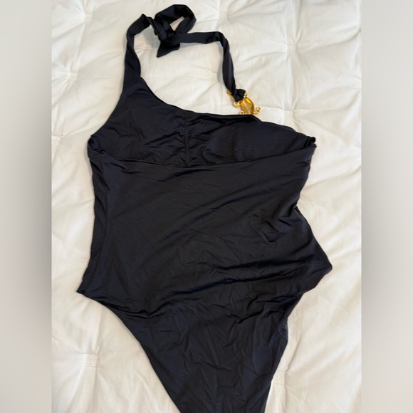 Zara Beachwear’s chic crocodile halter swimsuit XS - Picture 3 of 5